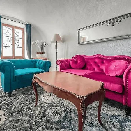 Appartement Brilliant In Chateau Du Chatelard